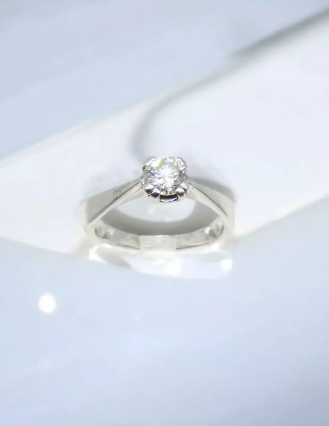 Online Anillo solitario con diamante cuatro garras oro blanco 18k - T.12 Anillos Con Brillantes|Anillos De Oro Blanco