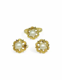 New Pendientes labrados perla central oro 18k Pendientes De Oro